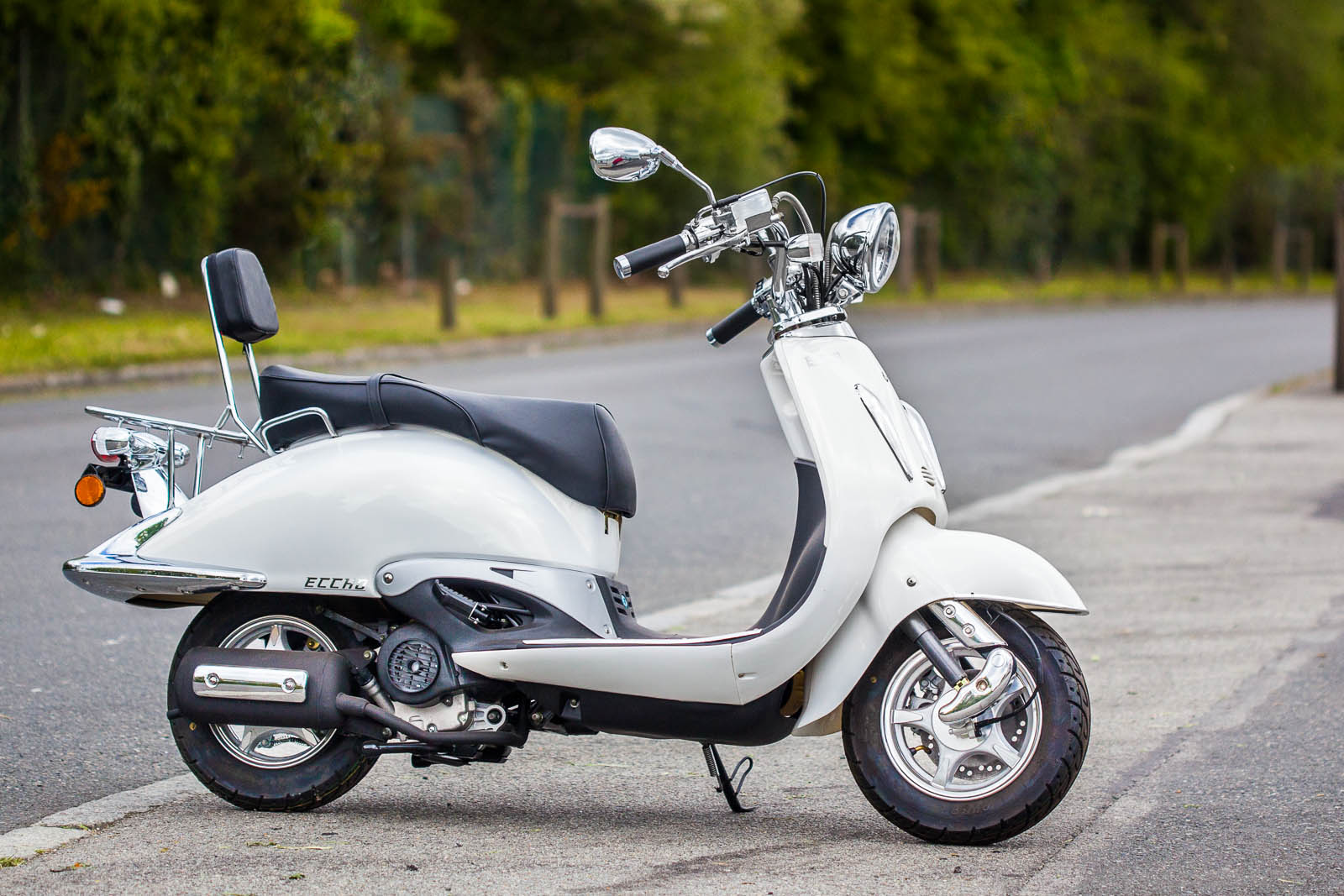 SCOOTER-50-ECCHO-CHOUPETTE-WHITE-SERIES-02