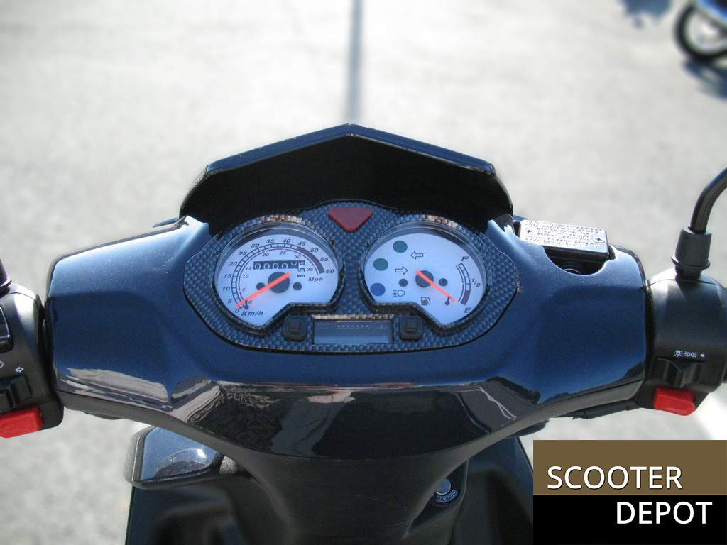 SCOOTER-50-ECCHO-NEW-ROCK-BLEU-02